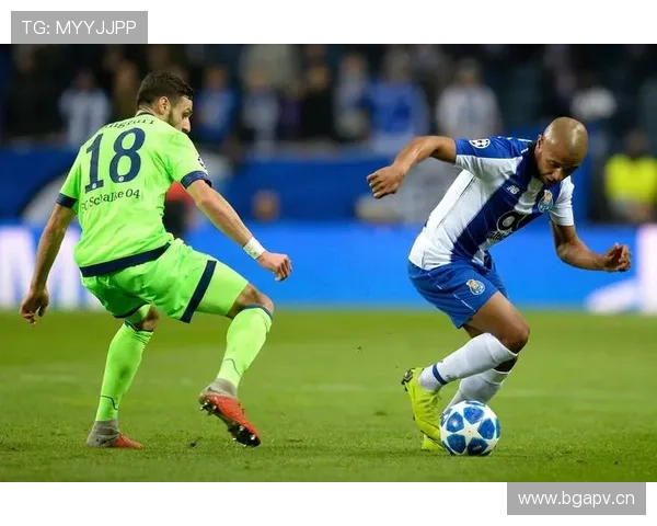 巴黎圣日耳曼缺少中锋支撑，进攻稳定性面临考验