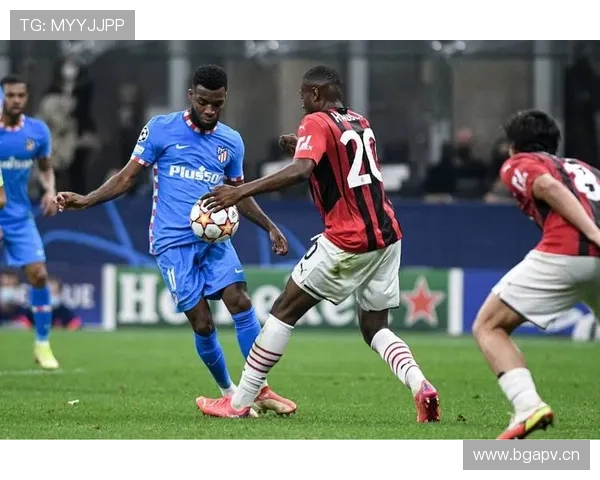 折射手球判罚为何经常引发争议？规则如何界定手球意图